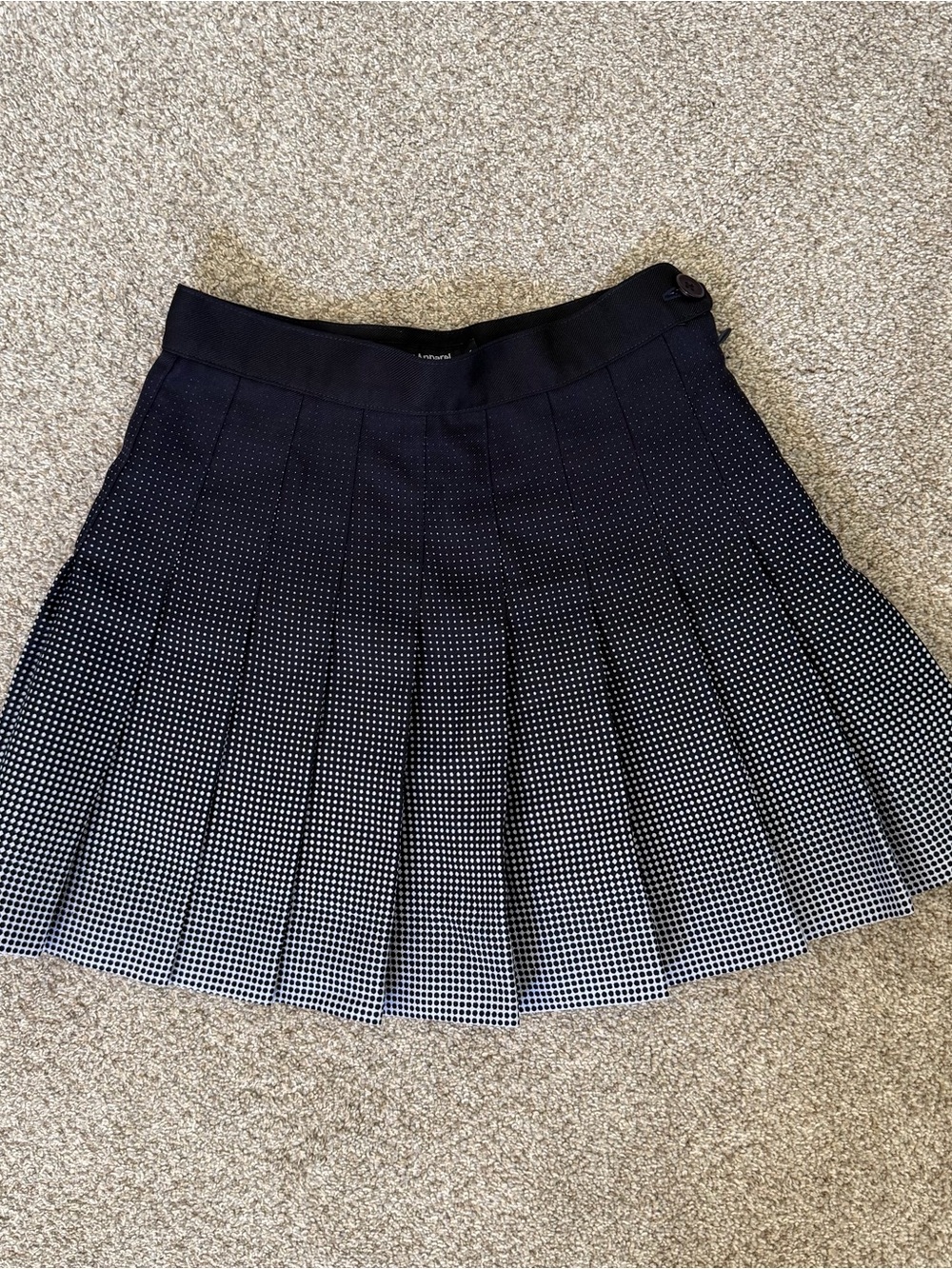 American Apparel Black-to-White Gradient Pleated Skater Mini Skirt